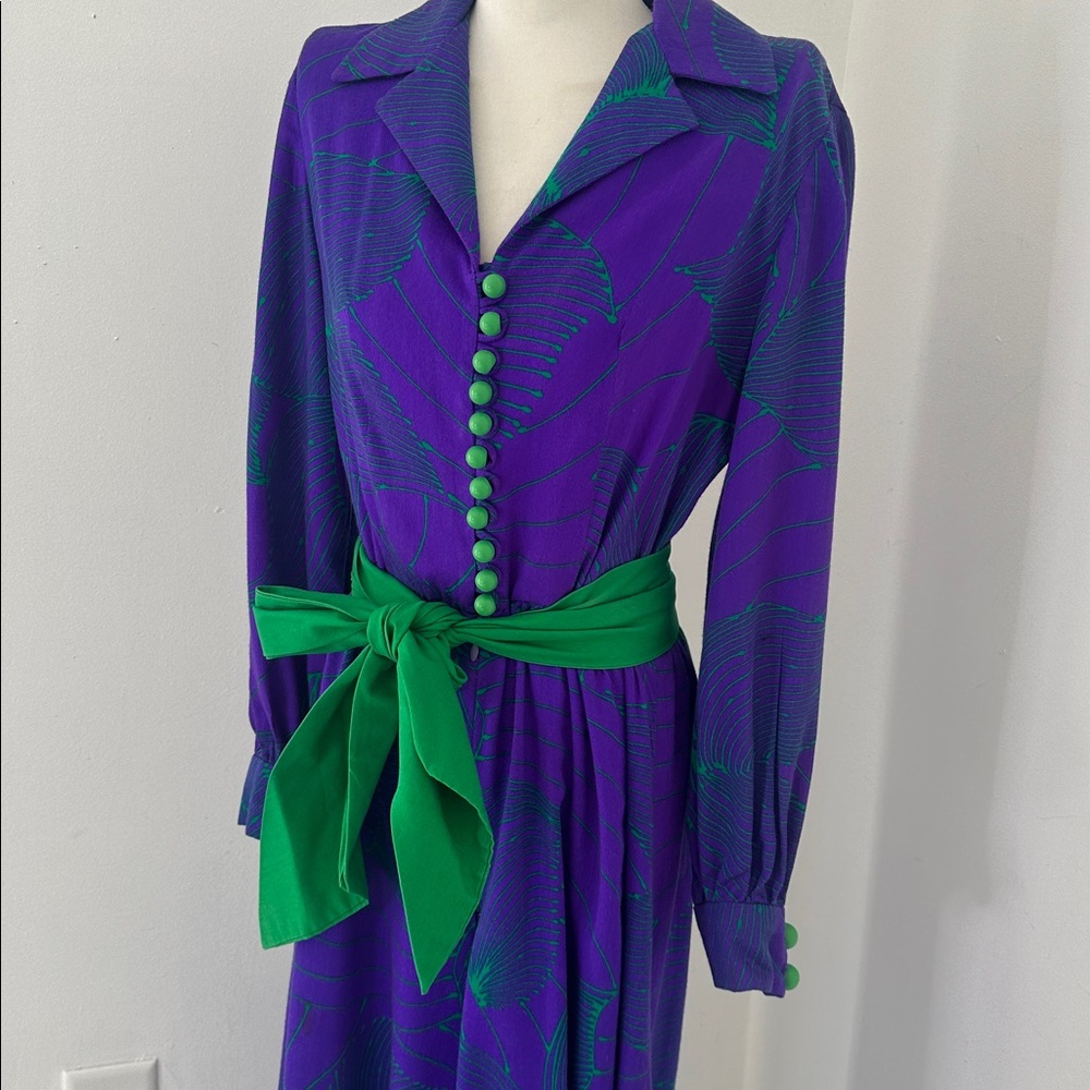 Vintage 70s Purple And Green Abstract Floral Bellbottom Jumpsuit With Belt - Picture 3 of 6